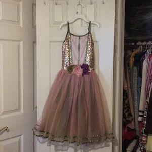 Dance costume